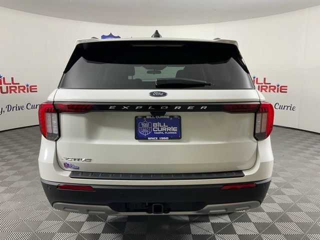 New 2026 Ford Explorer Active w/ Active Comfort Package RWD image 4