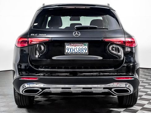 Certified 2026 Mercedes-Benz GLC 300 image 11