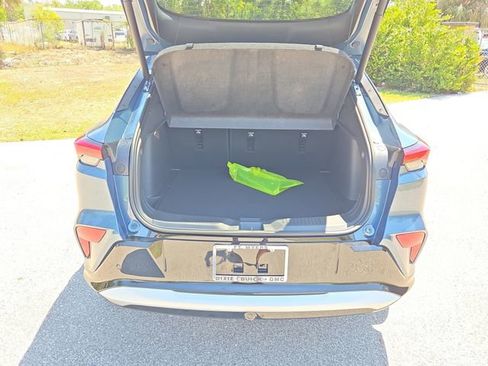 New 2026 Buick Envista Sport Touring w/ Convenience I Package FWD image 5