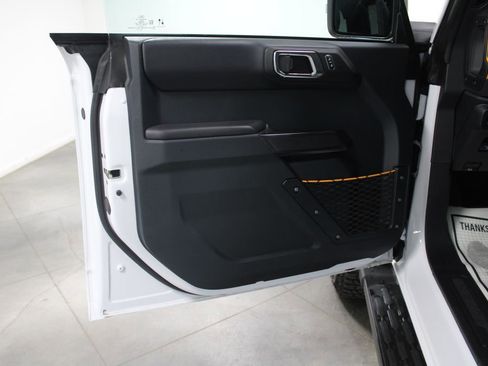 Used 2024 Ford Bronco Badlands image 26
