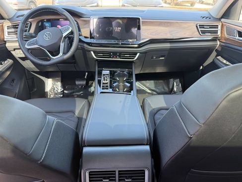 New 2026 Volkswagen Atlas SE AWD/4WD image 28