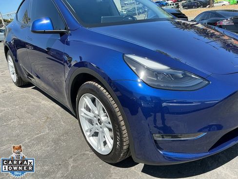 Used 2023 Tesla Model Y Long Range AWD/4WD image 76
