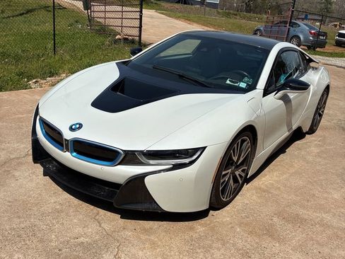 Used 2016 BMW i8 image 2