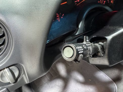 Used 1999 Pontiac Firebird Formula w/ Security Pkg image 51