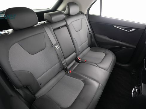 Used 2023 Kia Niro Wind image 9