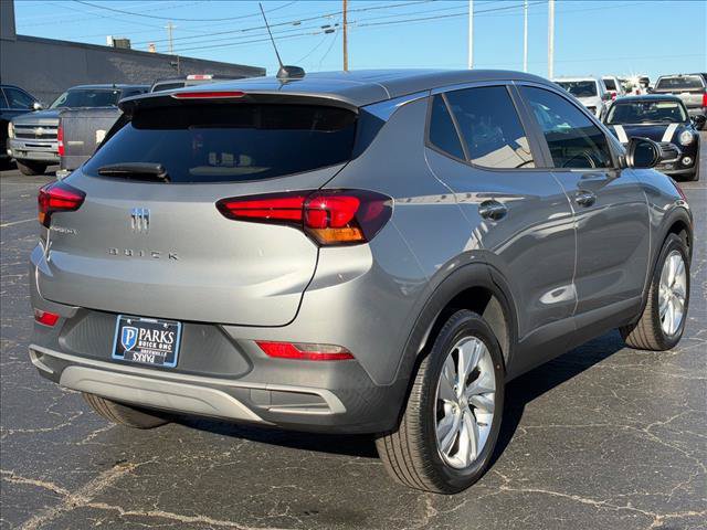 Certified 2024 Buick Encore GX Preferred FWD image 12