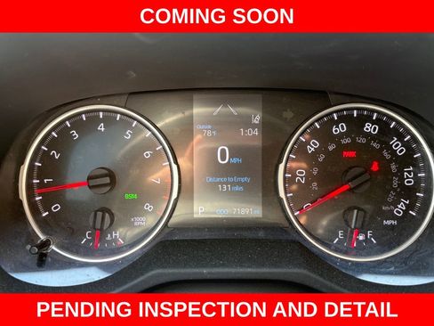 Used 2021 Toyota RAV4 LE w/ Carpet Mat Package (TMS) AWD/4WD image 23