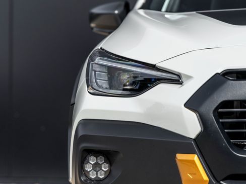 Used 2025 Subaru Crosstrek 2.5i Wilderness w/ Crosstrek Mirror Package image 19