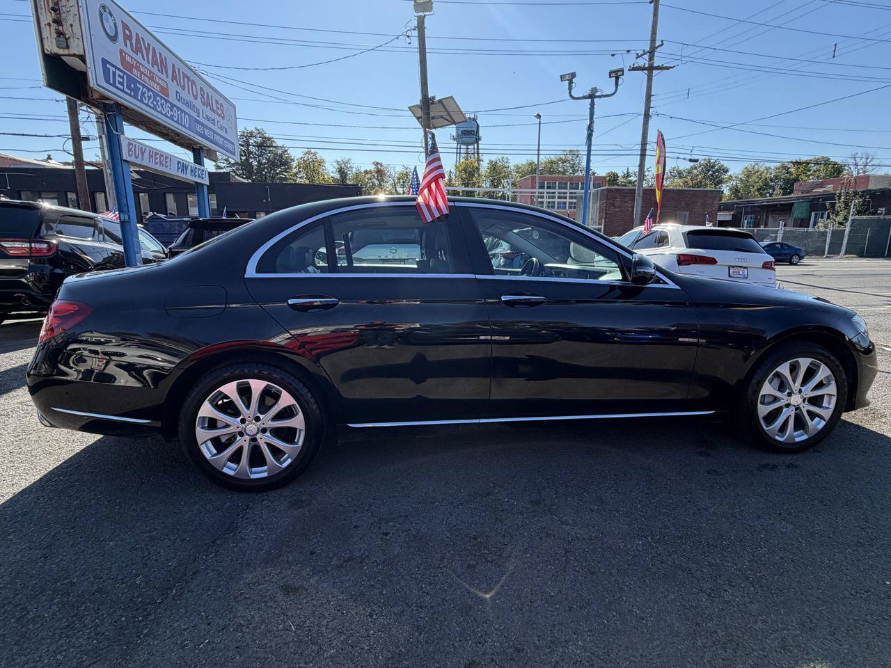 Used 2017 Mercedes-Benz E 300 4MATIC w/ Premium 1 Package image 12