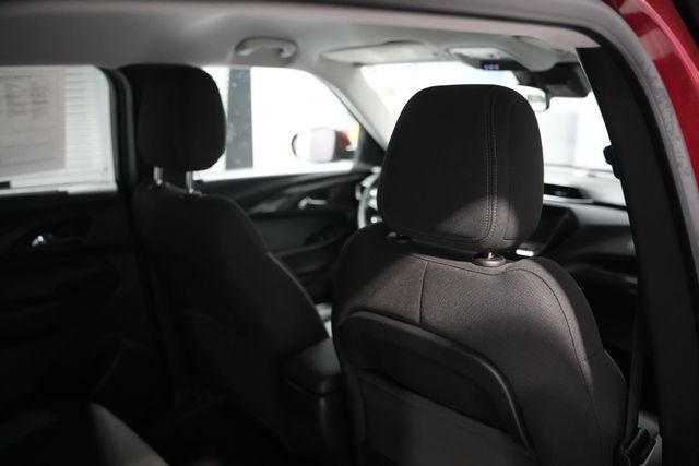 Used 2023 Chevrolet TrailBlazer LT w/ Convenience Package AWD/4WD image 18