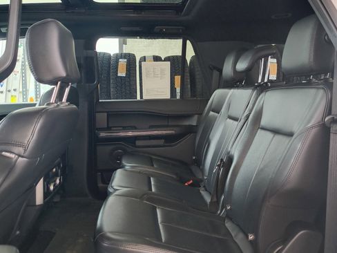 Used 2020 Ford Expedition Max XLT w/ Equipment Group 202A image 22