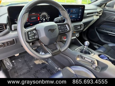Used 2025 Ford Mustang Dark Horse RWD image 14