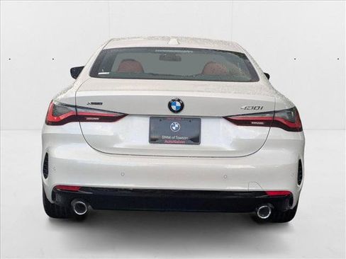 New 2026 BMW 430i xDrive Coupe w/ Premium Package image 8
