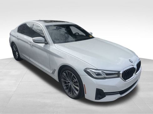 Used 2021 BMW 530i w/ M Sport Package image 6
