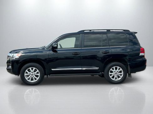 Used 2016 Toyota Land Cruiser image 8