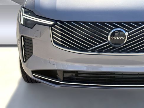 New 2026 Volvo XC90 T8 Core w/ Protection Package Premier AWD/4WD image 29