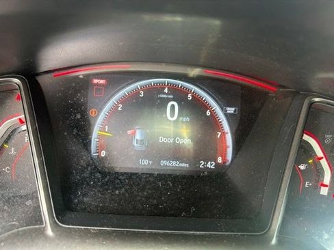 Used 2017 Honda Civic Type R image 11