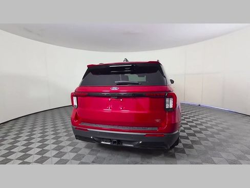 Used 2026 Ford Explorer ST-Line w/ ST-Line Street Pack RWD image 42