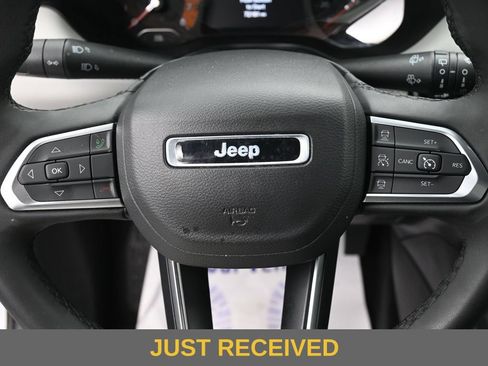Used 2023 Jeep Compass Limited AWD/4WD image 17