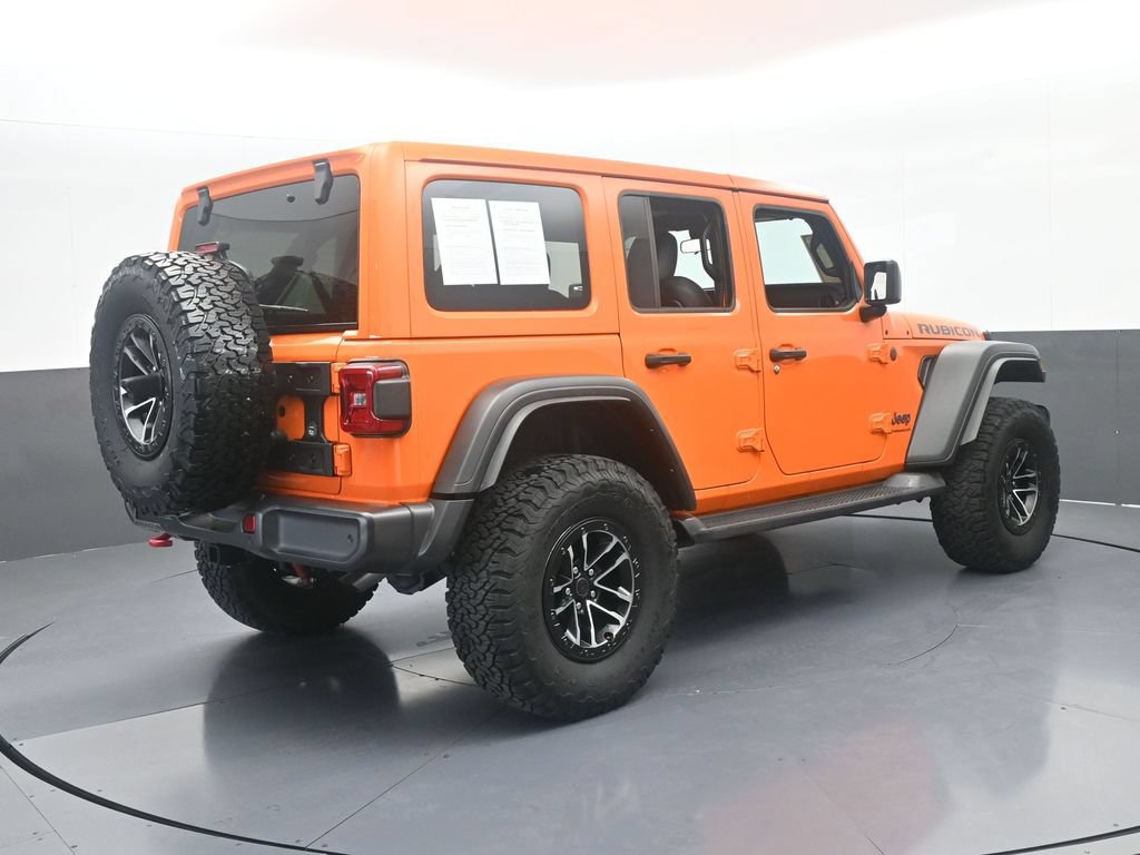 Used 2025 Jeep Wrangler Unlimited Rubicon w/ XTREMEE 35" Tire Package AWD/4WD image 6