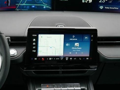 New 2026 Lincoln Nautilus Premier image 14