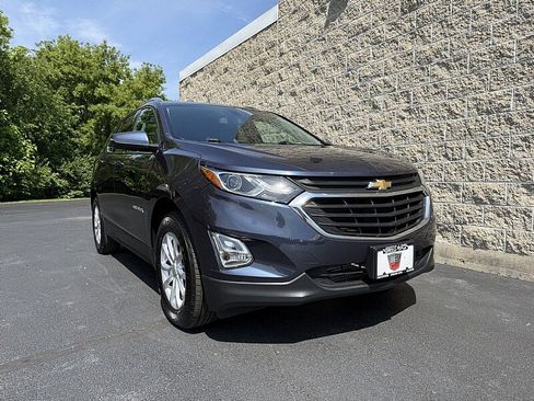 Used 2018 Chevrolet Equinox LT w/ Sun & Infotainment Package AWD/4WD image 1