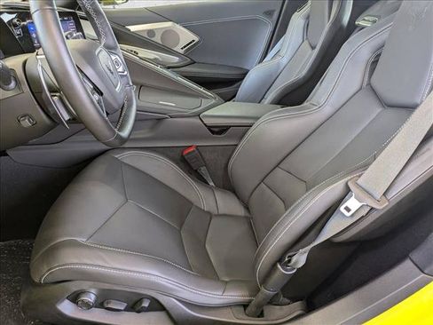 Used 2021 Chevrolet Corvette Stingray Preferred Cpe w/ Z51 Performance Package RWD image 13