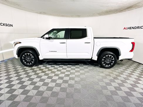 Used 2024 Toyota Tundra Limited image 6