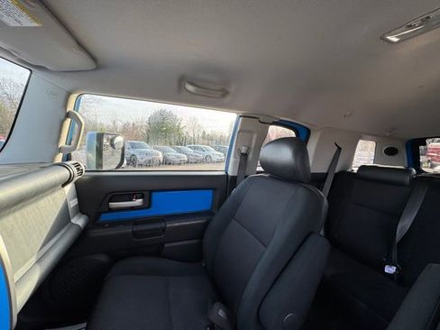 Used 2007 Toyota FJ Cruiser 4WD image 13