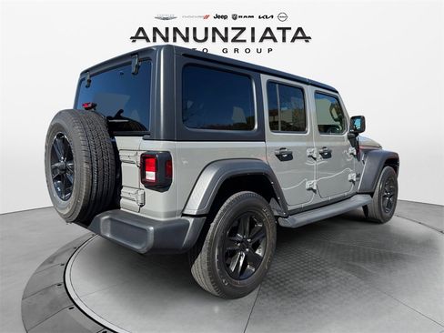 Certified 2022 Jeep Wrangler Unlimited Sport image 5