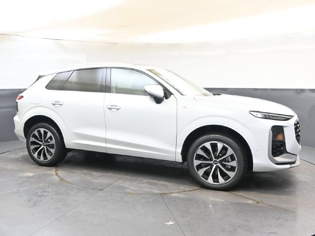 Used 2026 Audi Q3 quattro 2.0T AWD/4WD image 7