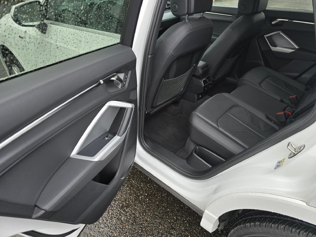 Used 2024 Audi Q3 2.0T Premium AWD/4WD image 17