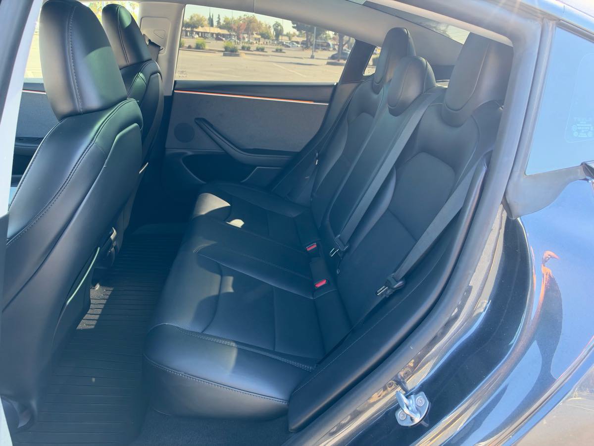 Used 2025 Tesla Model 3 Long Range RWD image 23