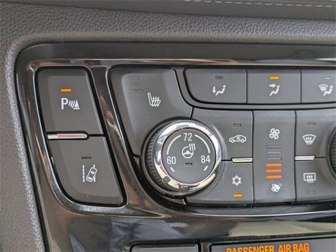 Used 2017 Buick Encore Premium image 23