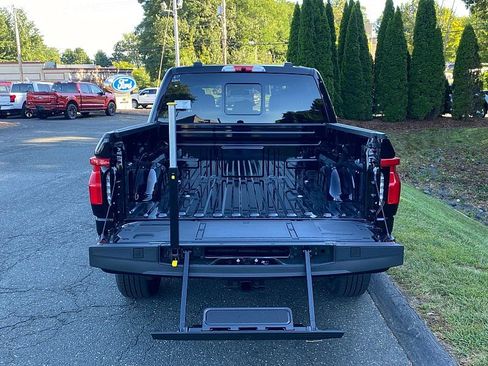 New 2025 Ford F150 Lightning Lariat image 13