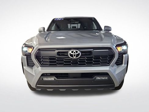 Certified 2024 Toyota Tacoma TRD Off-Road w/ TRD Off Road Upgrade Package AWD/4WD image 8