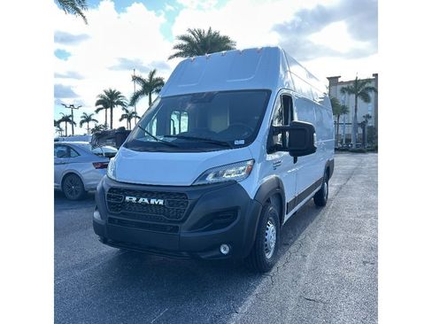 Used 2024 RAM ProMaster 3500 w/ Delivery Van Package image 1