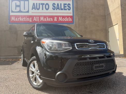 Used 2014 Kia Soul + FWD image 1