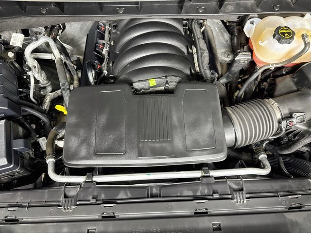 Used 2024 Chevrolet Silverado 1500 High Country AWD/4WD image 31