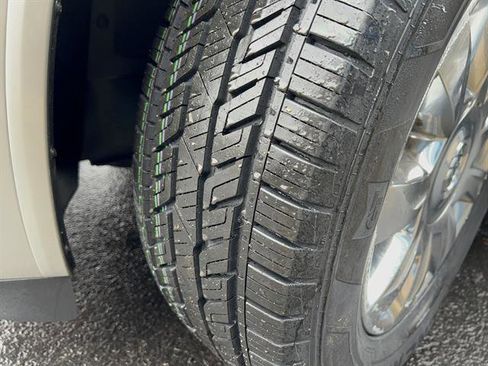 Used 2016 Buick Enclave Leather image 13