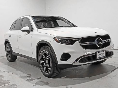 Used 2026 Mercedes-Benz GLC 300 4MATIC image 33