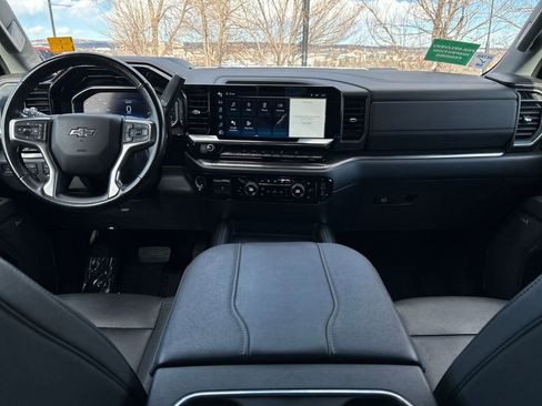 Used 2024 Chevrolet Silverado 2500 LTZ w/ LTZ Plus Package image 6