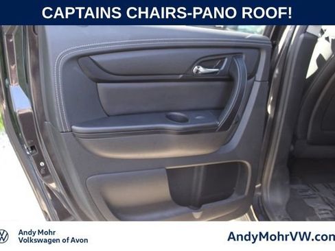 Used 2017 Chevrolet Traverse LT FWD image 23