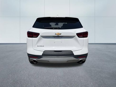 Used 2025 Chevrolet Blazer LT image 6