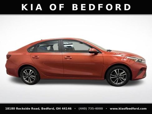 Certified 2023 Kia Forte LXS w/ LXS Technology Package FWD image 4