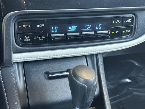 Used 2017 Toyota Corolla iM w/ Carpet Mat Package FWD image 20