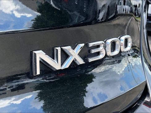 Used 2018 Lexus NX 300 FWD w/ Comfort Package image 28