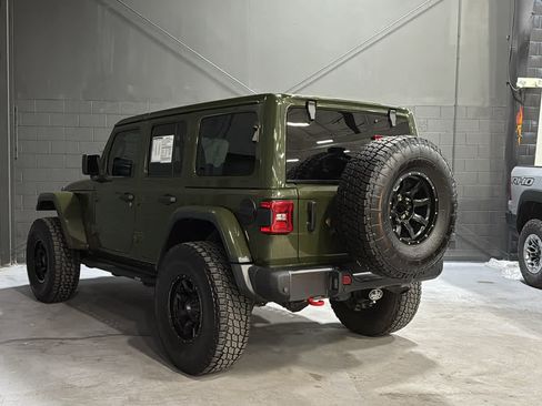 Used 2021 Jeep Wrangler Unlimited Rubicon AWD/4WD image 4