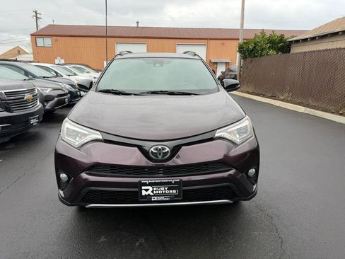 Used 2017 Toyota RAV4 SE w/ Power Special Value Package image 2