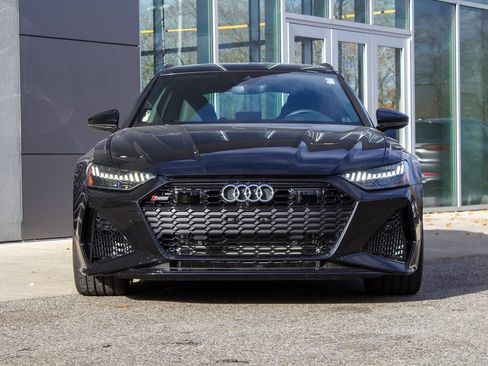 Used 2025 Audi RS 6 performance image 2